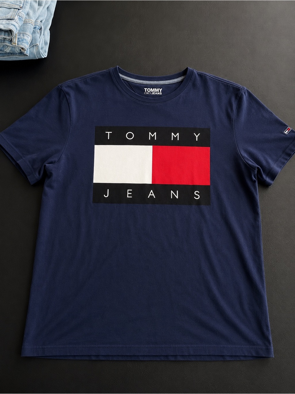 Tommy Hilfiger Navy Tee with White Tommy Jeans Logo